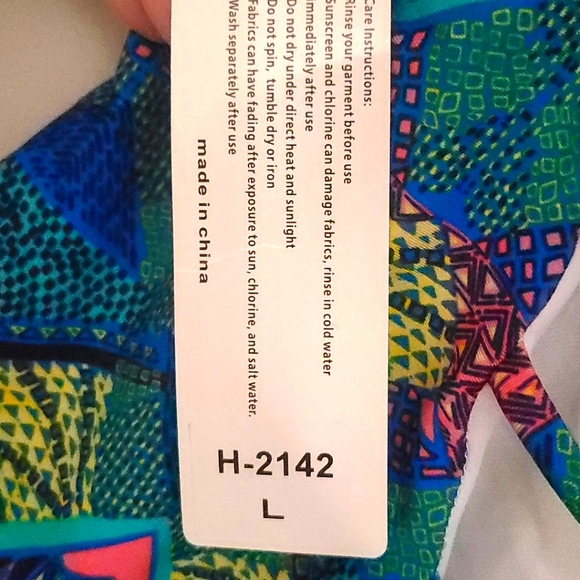 🆕️ NWT Red Dress Boutique Blue Multi Print One Piece - Picture 9 of 11